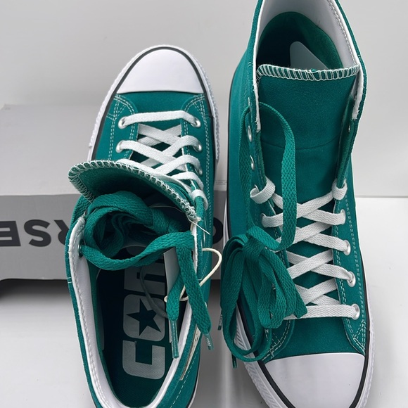 Converse Men’s High-Top Sneakers A08689C
CTAS PRO HI
MAGIC PEACOCK/WHITE/BLACK - Picture 12 of 16